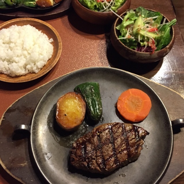 【松阪牛ステーキ　ビーフクラブノエル】　食べることは、命を頂いていること