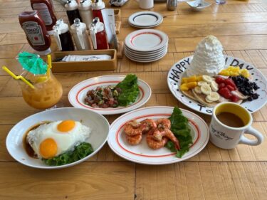 【Eggs ‘n Things（エッグスンシングス）　お台場店】　　美味しいハワイアン料理が楽しめます！　バースデーパンケーキや、アニバーサリーパンケーキが良い思い出
