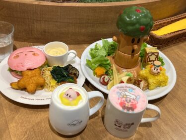 【カービィカフェ東京、カービィカフェプチ東京駅店】 カービィカフェは予約を取るのが大変！　可愛くておいしい料理に舌鼓♪